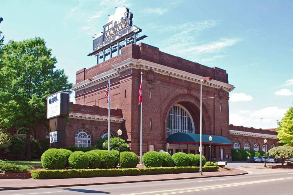 Chattanooga Choo Choo & Station Street