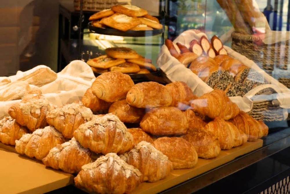 Best Cafés and Bakeries for Breakfast